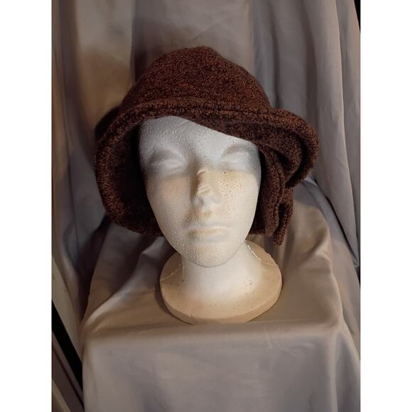 Helen Kaminski Hat 100% Wool With Vintage Brooch Brown main image 4